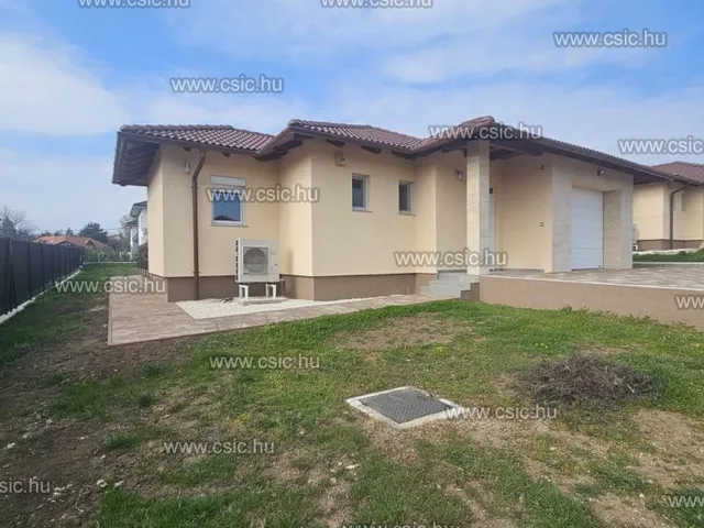 Eladó ház Érd 135 nm