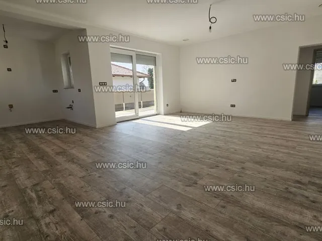 Eladó ház Érd 135 nm