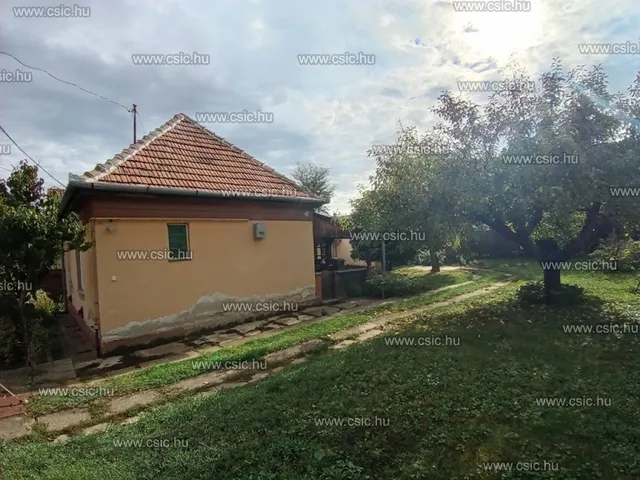 Eladó ház Budapest XVI. kerület, Árpádföld 60 nm