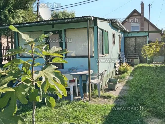 Eladó üdülő és hétvégi ház Dunakeszi 25 nm