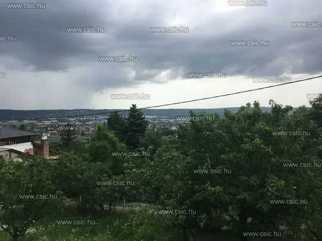 Eladó telek Budaörs 754 nm