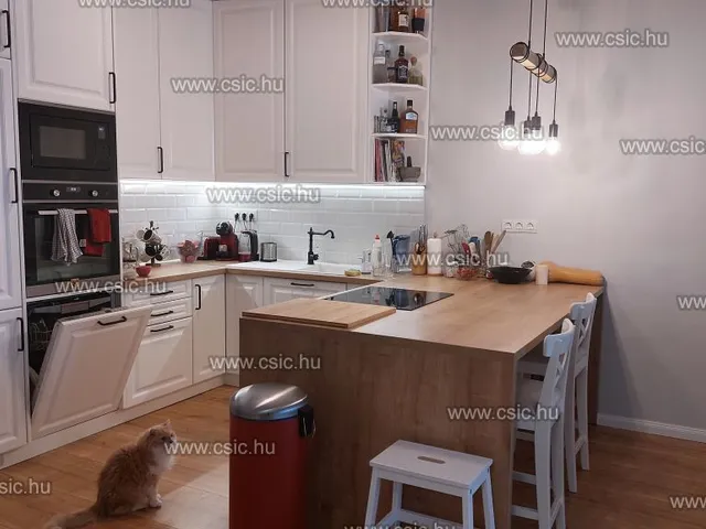 Eladó lakás Budapest I. kerület, Naphegy 92 nm