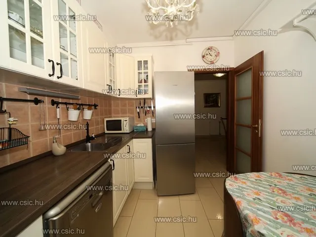 Eladó lakás Budapest XI. kerület, Gazdagrét 102 nm