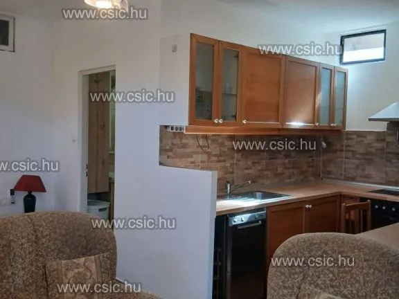 Eladó telek Budakeszi 640 nm