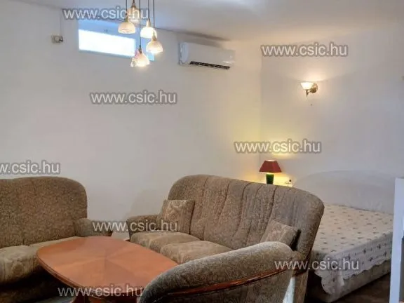 Eladó telek Budakeszi 640 nm