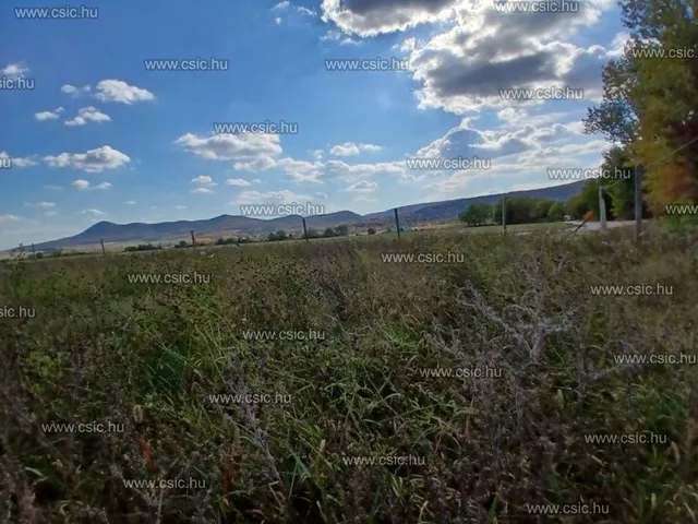 Eladó telek Pilisvörösvár 1508 nm