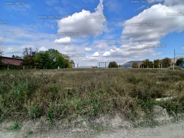 Eladó telek Pilisvörösvár 1866 nm