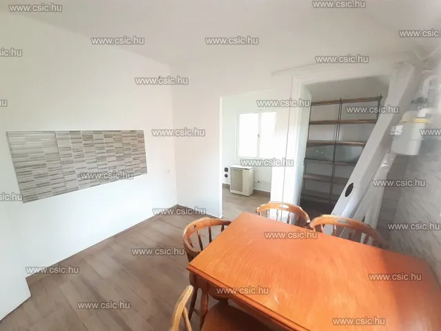 Eladó lakás Pomáz 44 nm