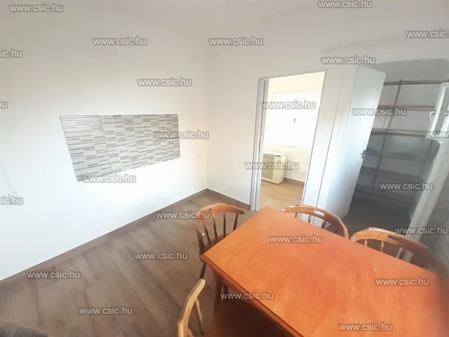 Eladó lakás Pomáz 44 nm