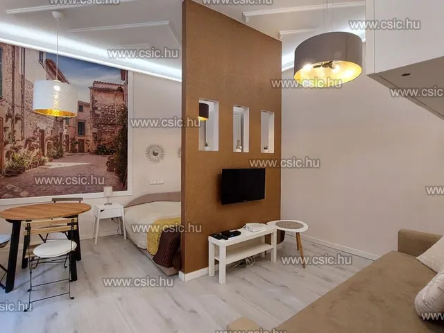 Eladó lakás Budapest I. kerület 30 nm