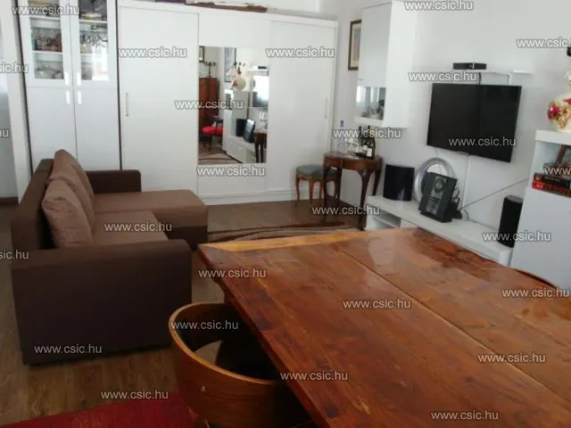 Eladó lakás Budapest II. kerület, Országút 61 nm