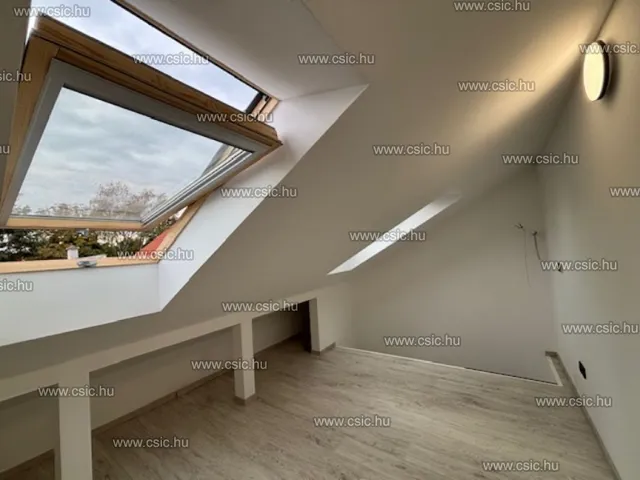 Eladó ház Budapest III. kerület, Csillaghegy 45 nm