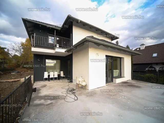 Eladó ház Szentendre 175 nm