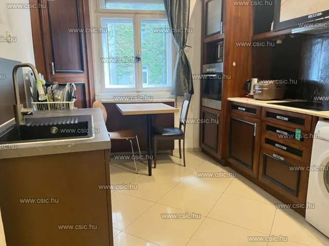 Eladó lakás Budapest I. kerület, Várnegyed 85 nm