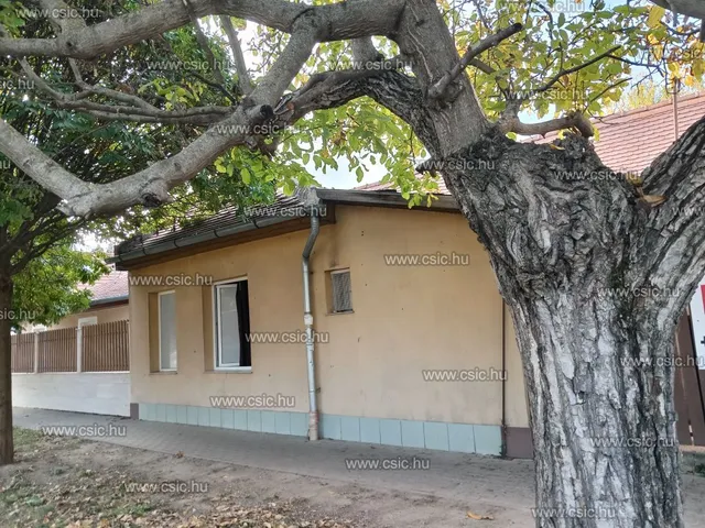 Eladó ház Törökbálint 60 nm