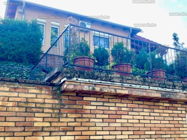 Eladó ház Pomáz 120 nm