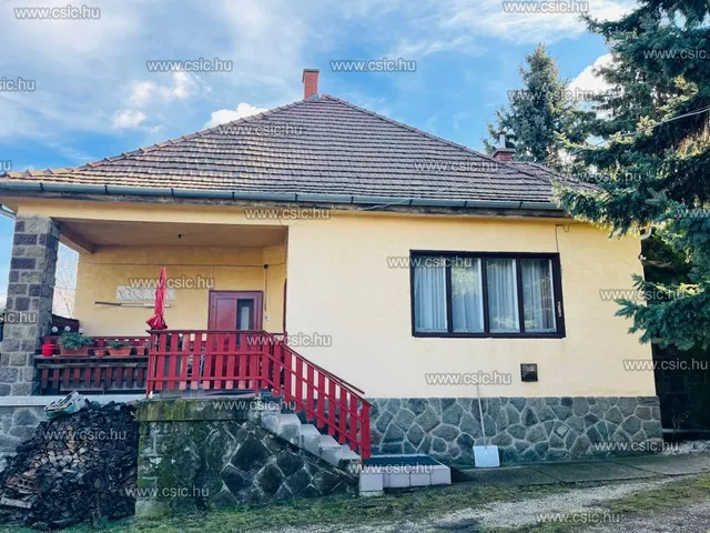 Eladó ház Szentendre 111 nm