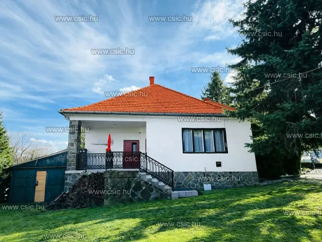 Eladó ház Szentendre 111 nm