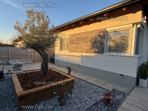 Eladó ház Vácrátót 88 nm