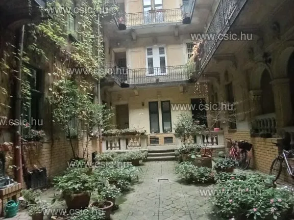 Eladó lakás Budapest VI. kerület 95 nm