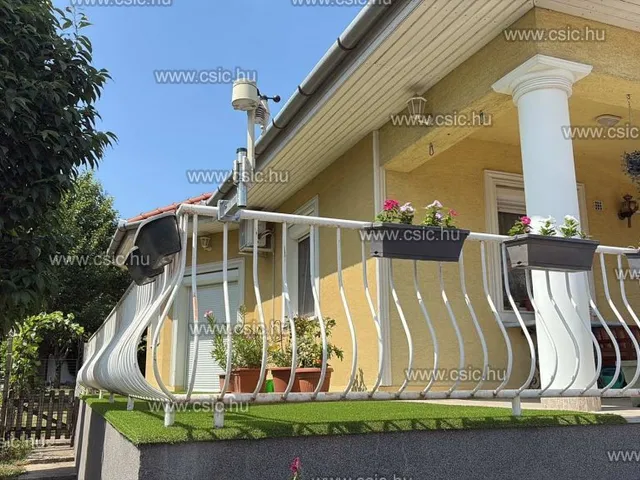 Eladó ház Érd 225 nm