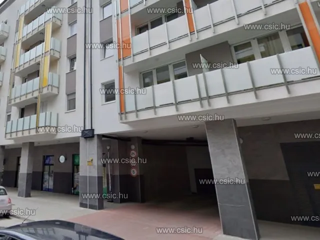 Eladó garázs Budapest XIII. kerület, Angyalföld 14 nm