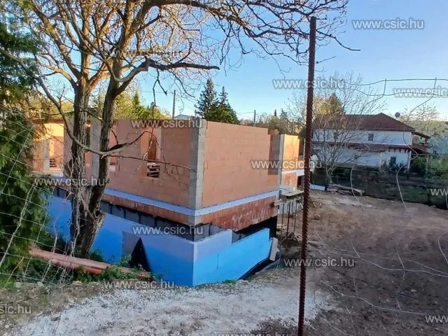 Eladó ház Törökbálint 175 nm