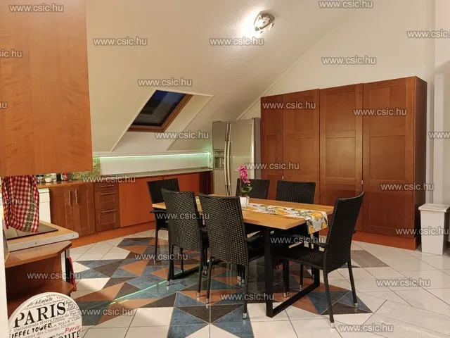 Eladó lakás Budapest III. kerület, Pünkösdfürdő 100 nm