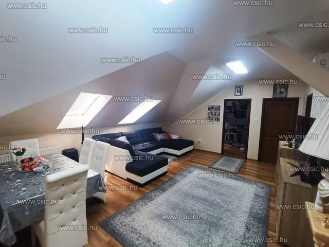 Eladó lakás Dunakeszi 100 nm