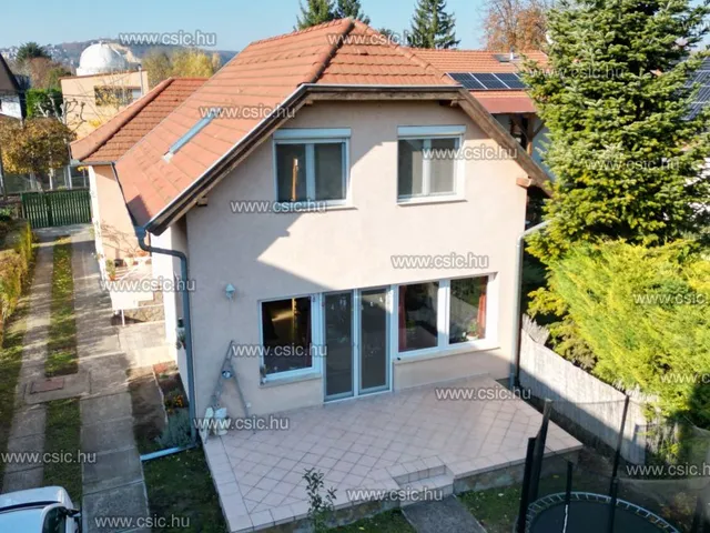 Eladó ház Budapest III. kerület, Csillaghegy 145 nm