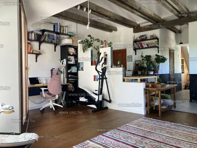 Eladó lakás Solymár 104 nm