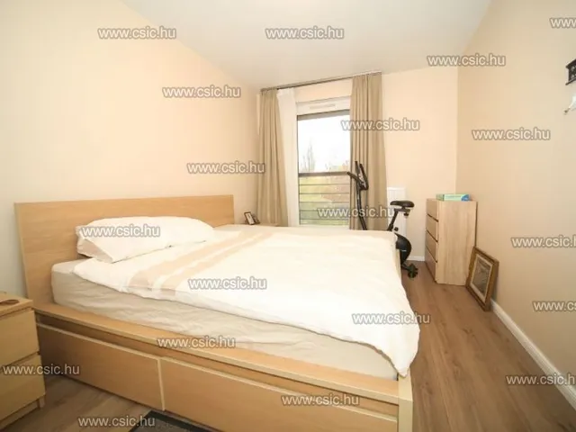 Kiadó lakás Budapest III. kerület, Csillaghegy 62 nm