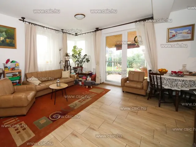 Eladó ház Vác 98 nm