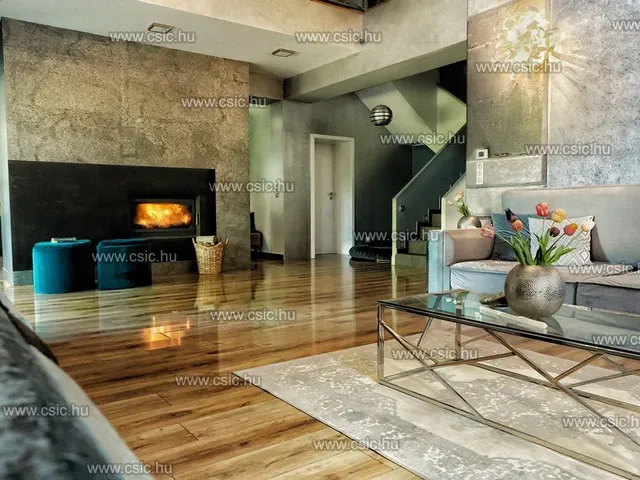 Eladó ház Göd 250 nm