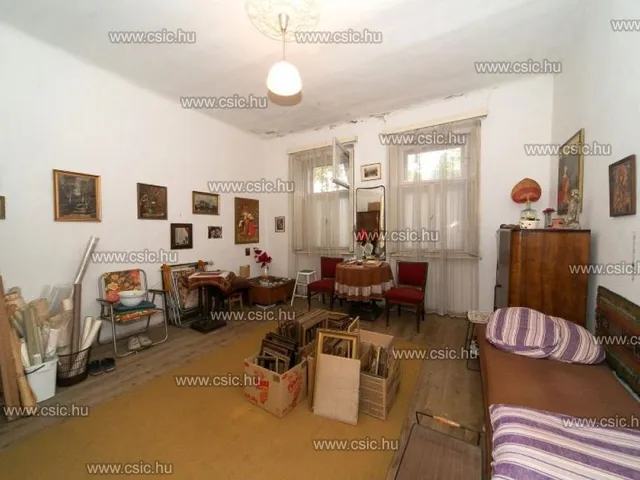 Eladó ház Budapest III. kerület, Csillaghegy 60 nm