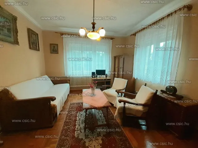 Eladó ház Budapest XVII. kerület, Rákoskert 100 nm