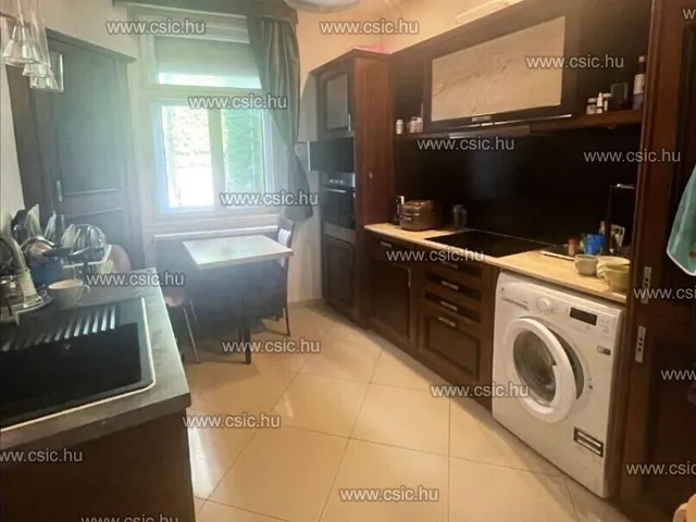 Eladó lakás Budapest I. kerület, Várnegyed 85 nm