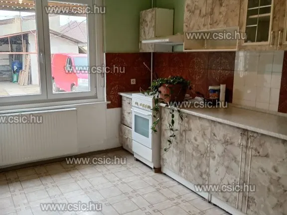 Eladó lakás Budapest IV. kerület 71 nm