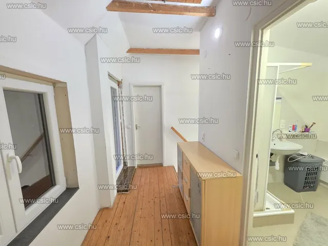 Eladó ház Szentendre 85 nm