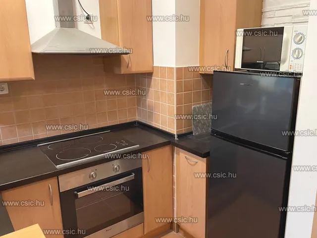 Eladó lakás Budapest III. kerület, Pünkösdfürdő 47 nm