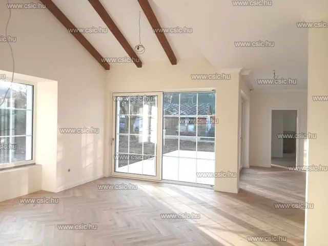 Eladó ház Nagykovácsi 205 nm