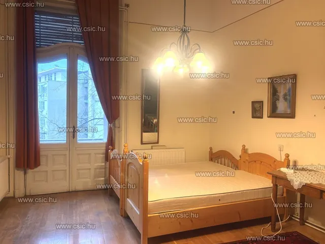 Eladó lakás Budapest IX. kerület, Ferencváros Belváros 135 nm