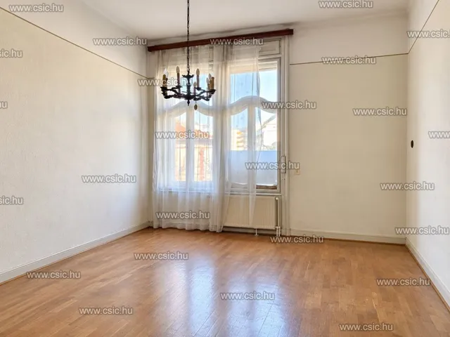 Eladó lakás Budapest IX. kerület 135 nm