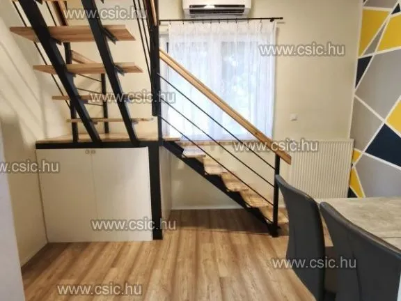 Eladó ház Budapest III. kerület, Csillaghegy 75 nm