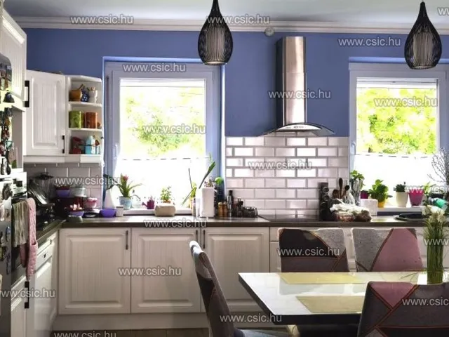 Eladó ház Budapest III. kerület, Csillaghegy 110 nm