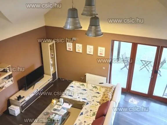 Eladó ház Telki 172 nm