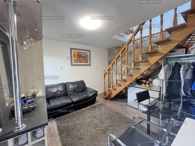 Eladó ház Dunabogdány 54 nm