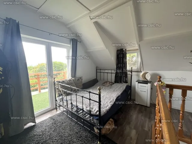 Eladó ház Dunabogdány 54 nm