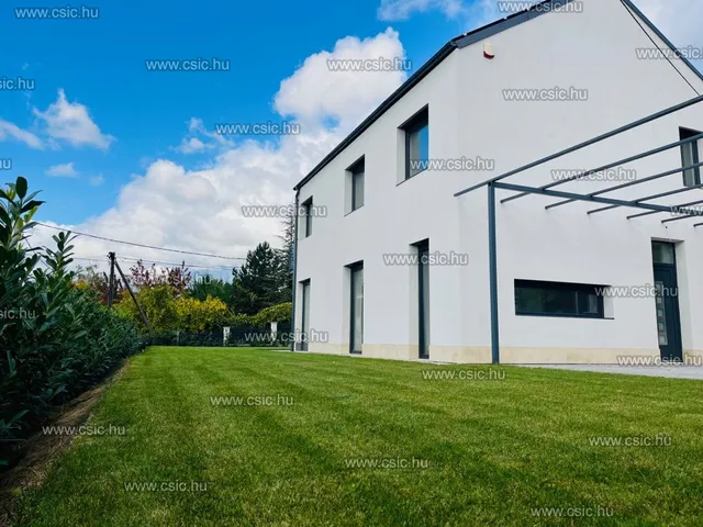 Eladó ház Szentendre 147 nm