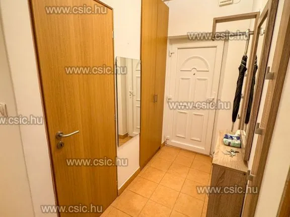 Eladó lakás Herceghalom 70 nm